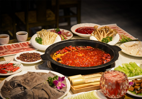 火锅业掀起“巴奴现象”，后疫情时代餐饮业如何自救？