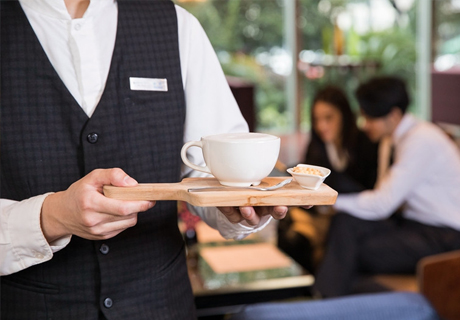 北京11家餐饮单位使用假健康证被查，37人被拘留