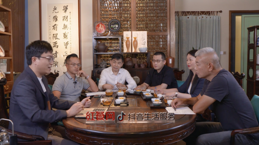 餐饮企业如何在抖音生活服务做经营？18位大咖这么说(图1)