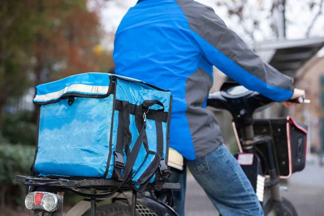 海底捞上半年预亏超2亿元，布局外卖和预制菜业务能否自救？(图4)