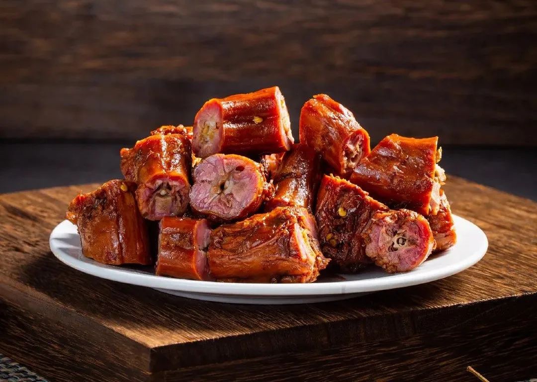 紫燕食品IPO获批；米其林餐厅“添好运”开启北京首店(图1)