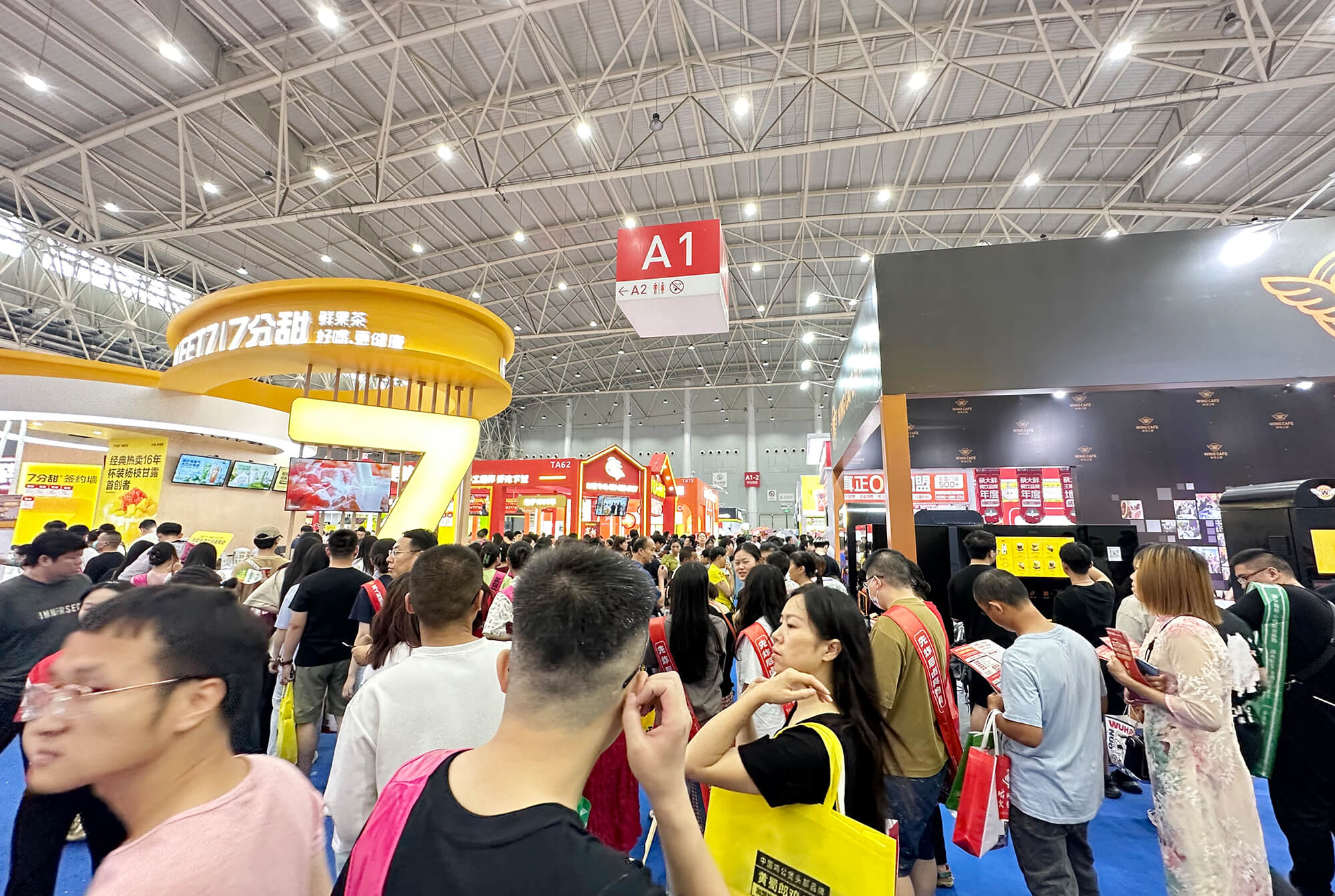 众投盟国际连锁加盟展现场盛况(图12)